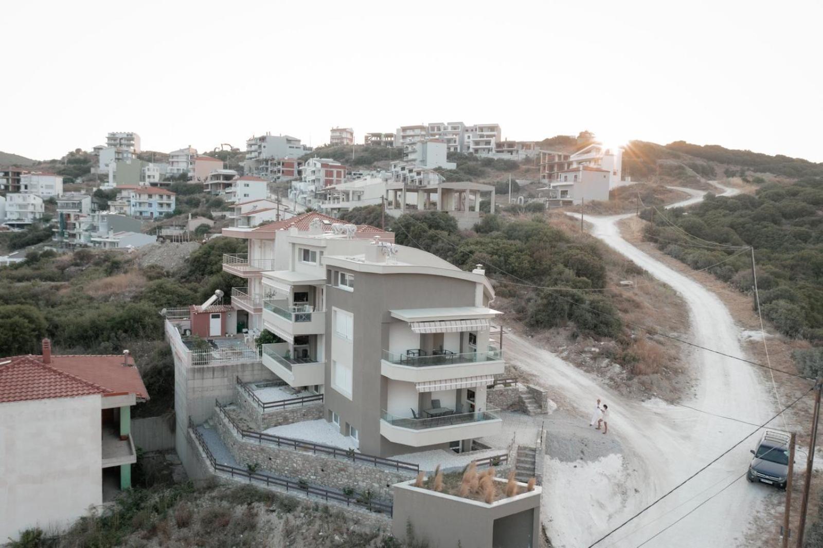 Néa Péramos Dk Luxury Suite מראה חיצוני תמונה