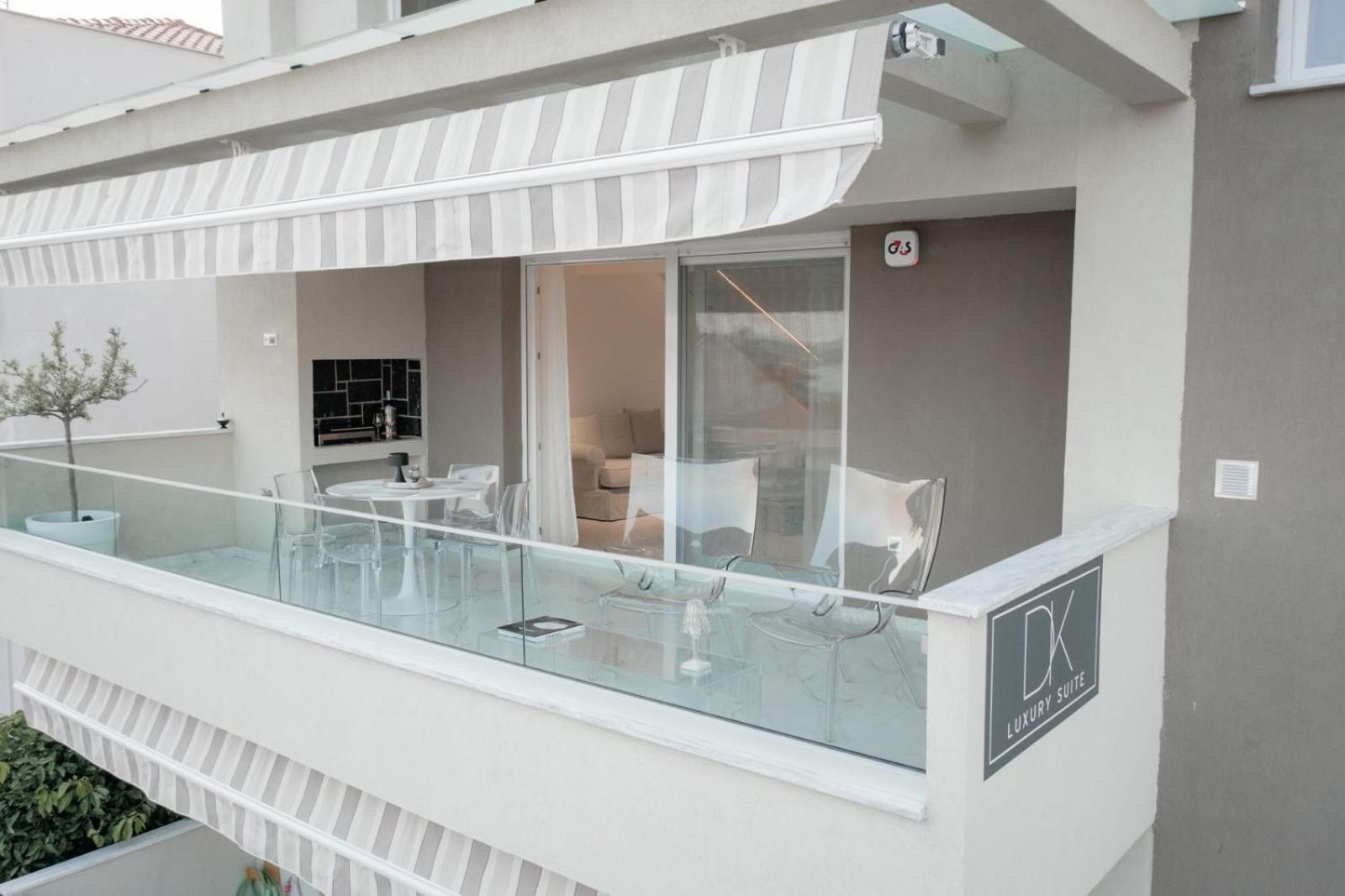 Néa Péramos Dk Luxury Suite מראה חיצוני תמונה